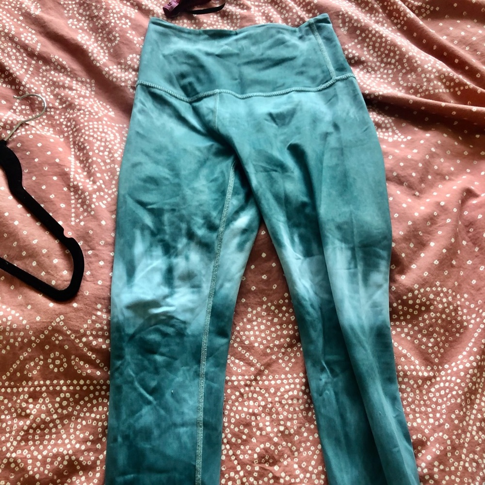 Beyond yoga leggings